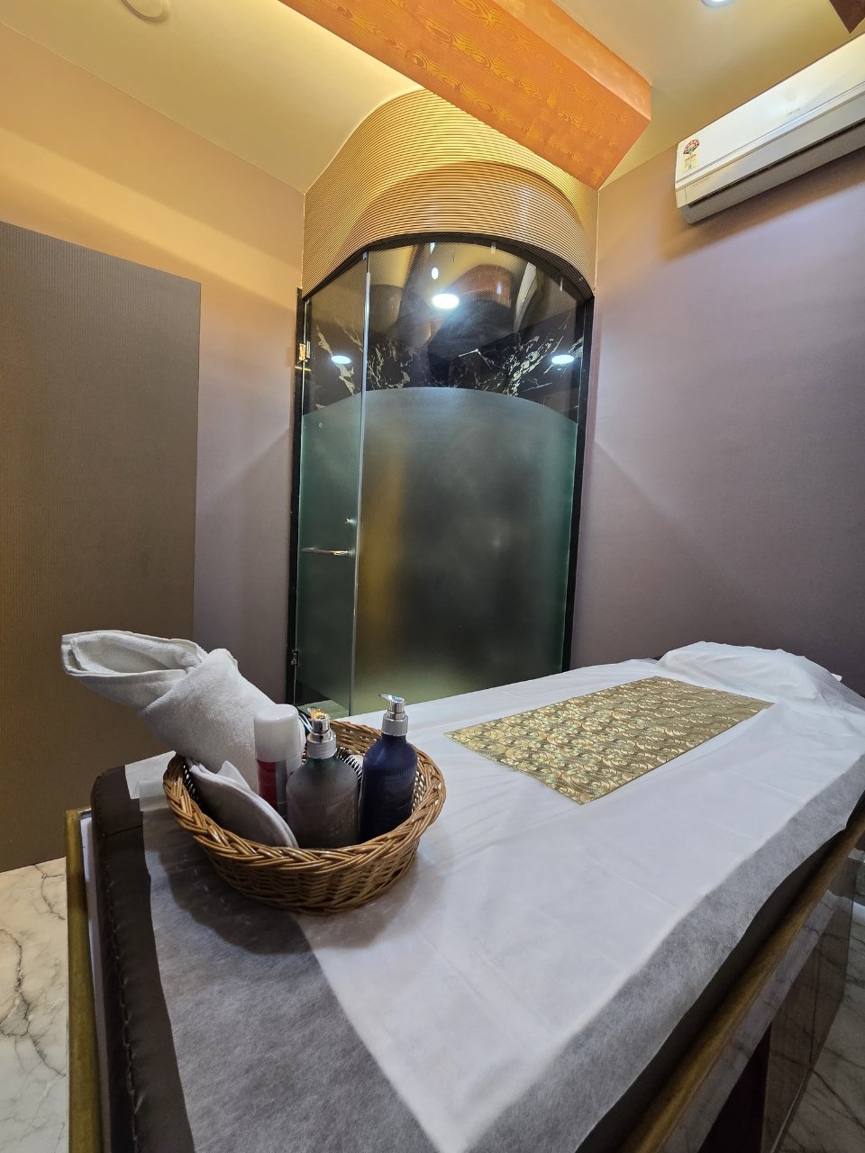 Spa Interior 5