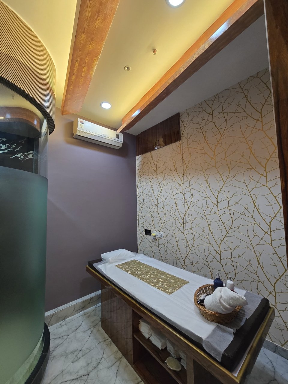 Spa Interior 1